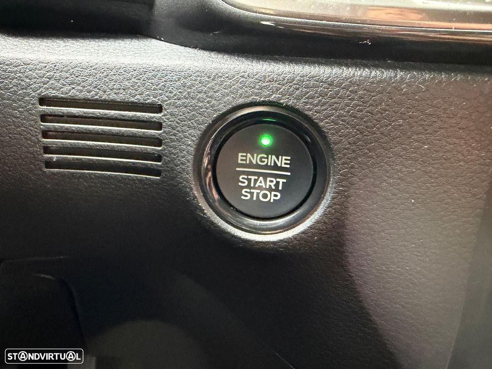 Ford Ranger STORMTRACK 4WD - 25