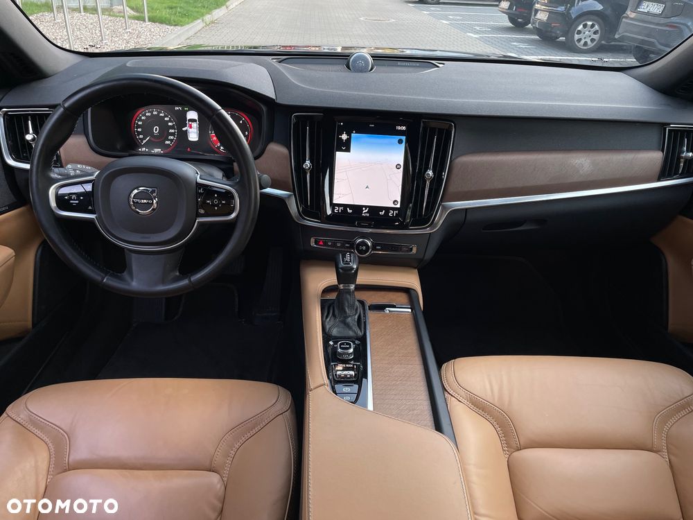Volvo S90 D5 SCR AWD Inscription - 24