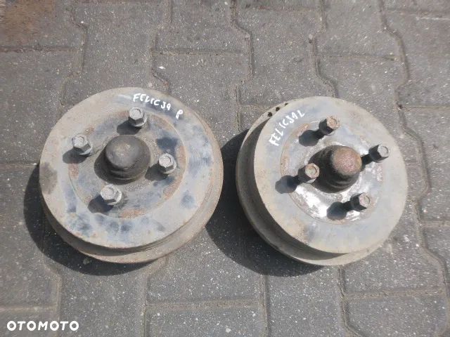 PIASTA PIASTY TYŁ NA PRZYCZEPKĘ KOMPLET VOLKSWAGEN SEAT SKODA 4X100 - 2