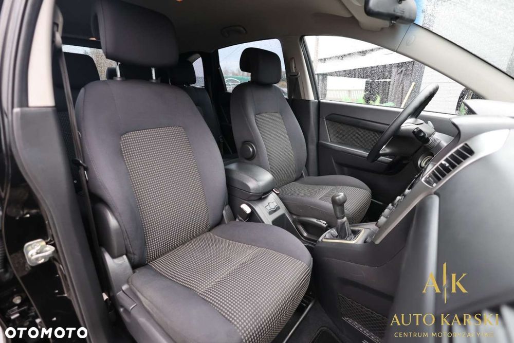 Chevrolet Captiva - 35