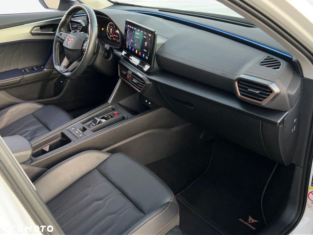 Cupra Formentor 1.4 e-Hybrid DSG - 17