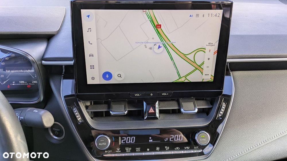 Toyota Corolla 1.8 Hybrid Comfort - 13