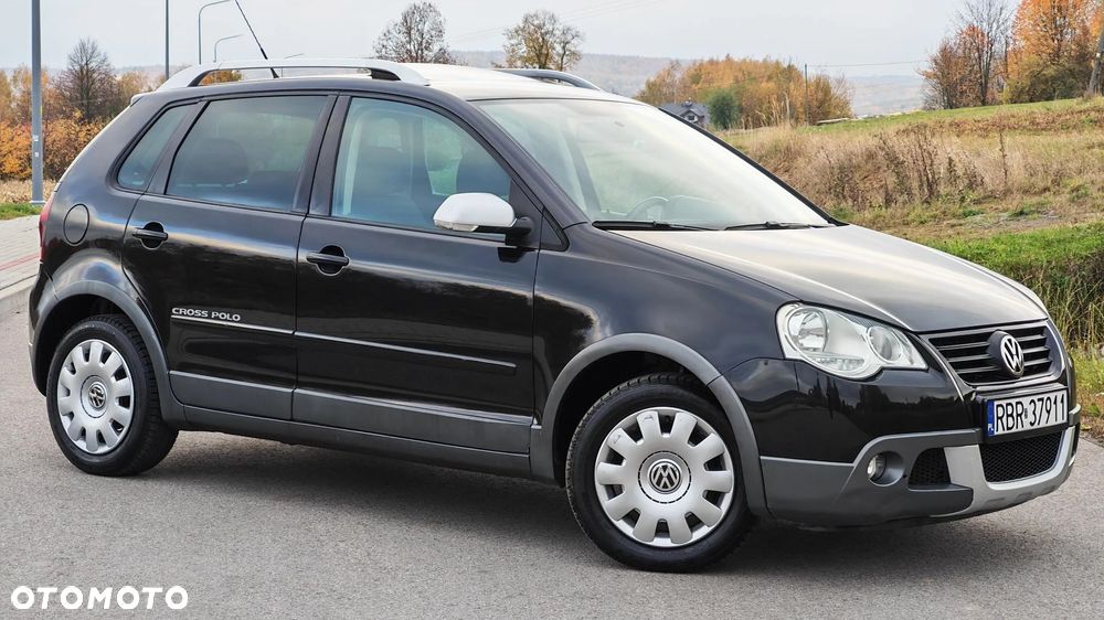 Volkswagen Polo Cross 2008 photo 4