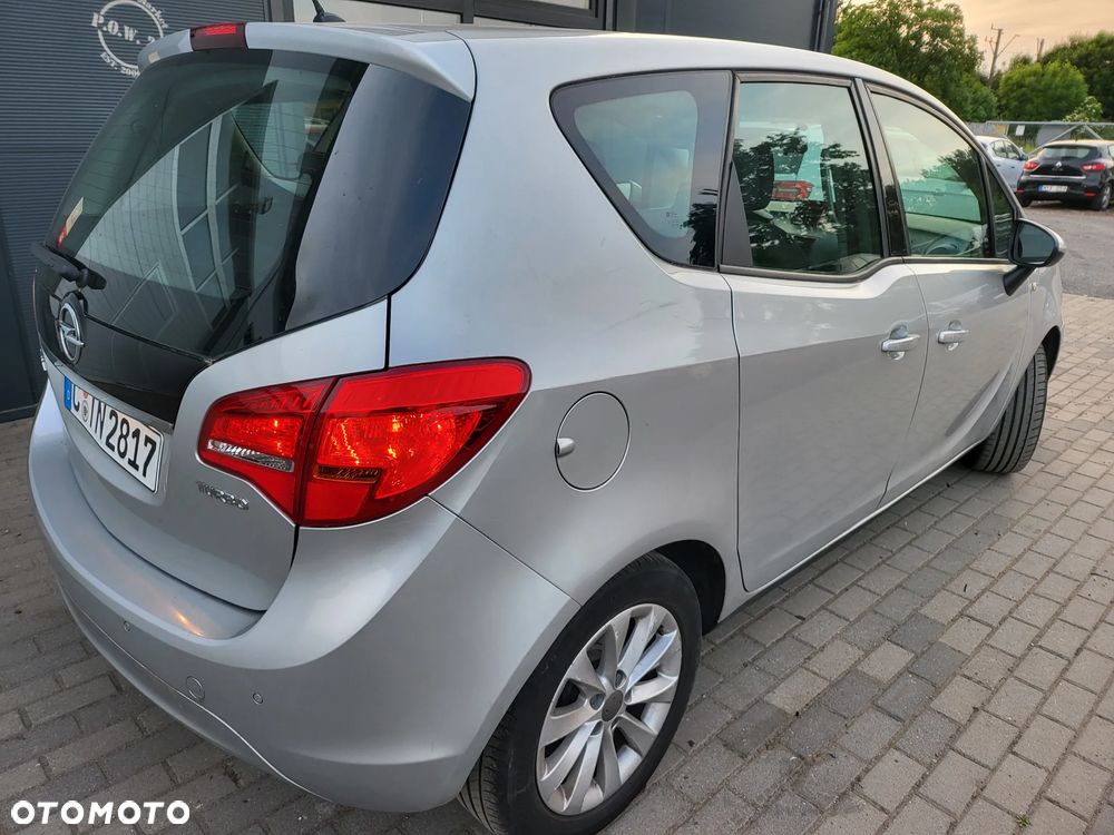 Opel Meriva 1.4 T Cosmo - 14