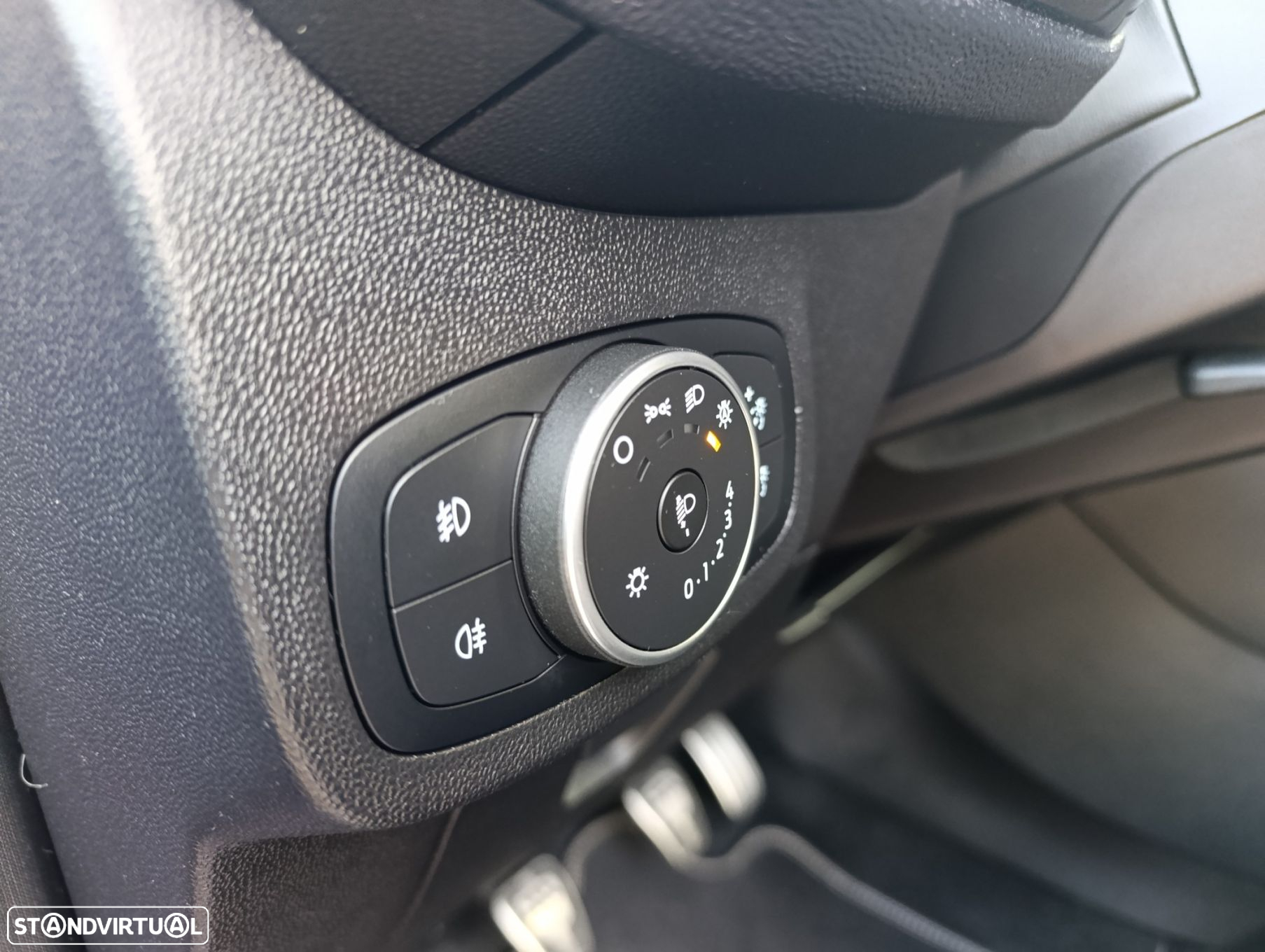 Ford Fiesta 1.0 EcoBoost ST-Line - 31