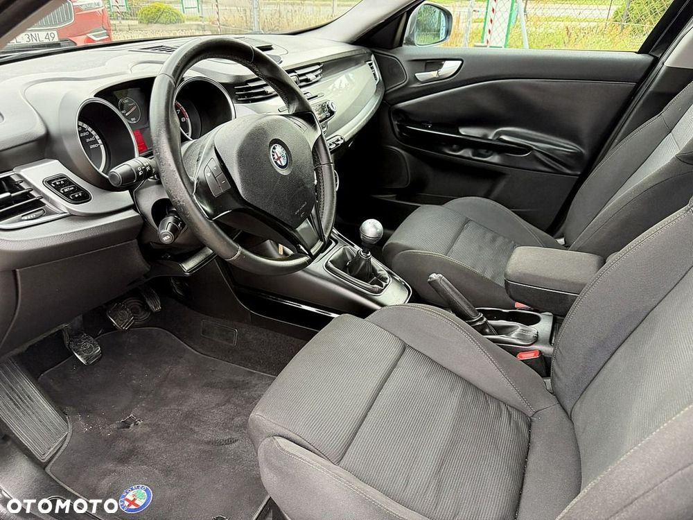 Alfa Romeo Giulietta - 10