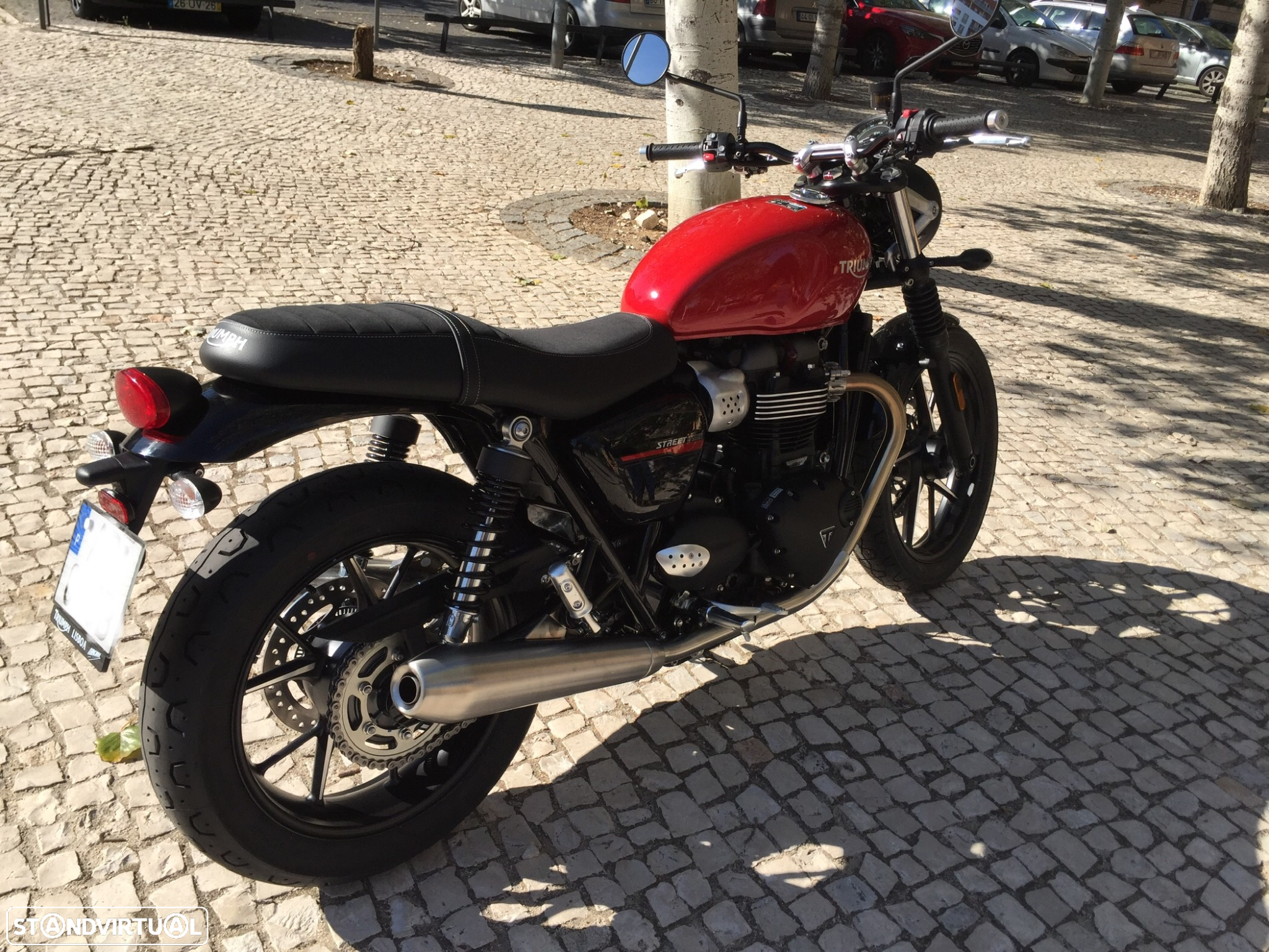 Triumph Street Twin - 5