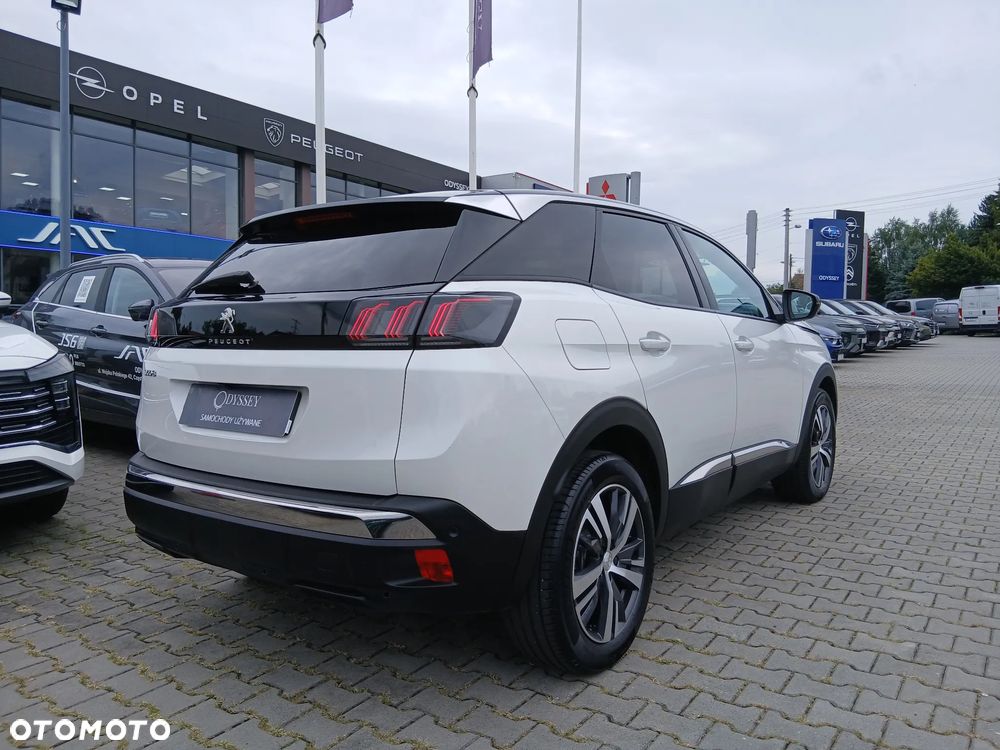 Peugeot 3008 1.2 PureTech Allure Pack S&S EAT8 - 6