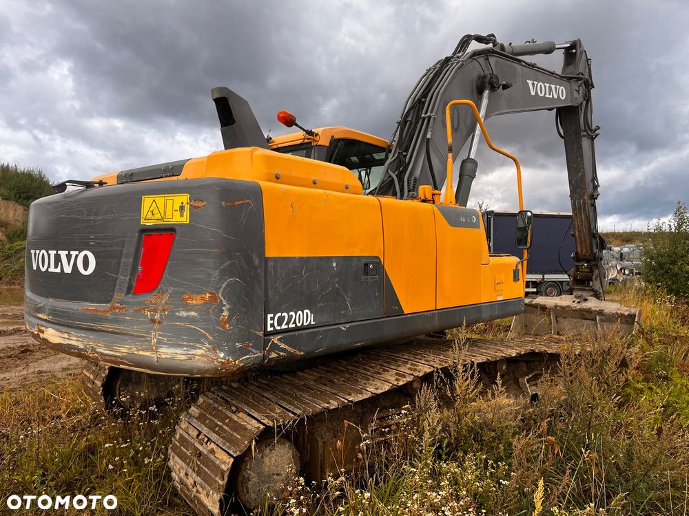 Volvo EC220 DL - 5