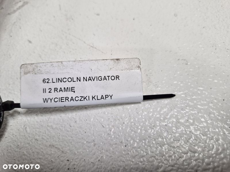 LINCOLN NAVIGATOR 2 II RAMIĘ WYCIERACZKI KLAPY BAGAŻNIKA TYŁ TYLNE - 5