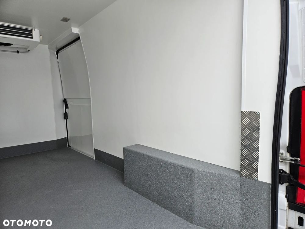 Opel MOVANO L3H2 Mroźnia / Chłodnia 230V FV23% SalonPL - 19