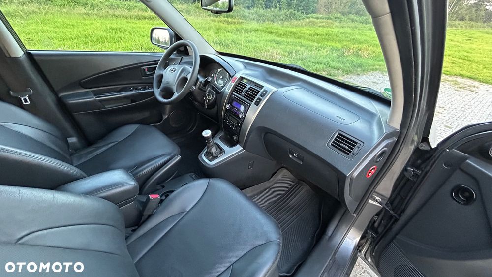 Hyundai Tucson 2.0 CRDi VGT 4WD GLS - 13