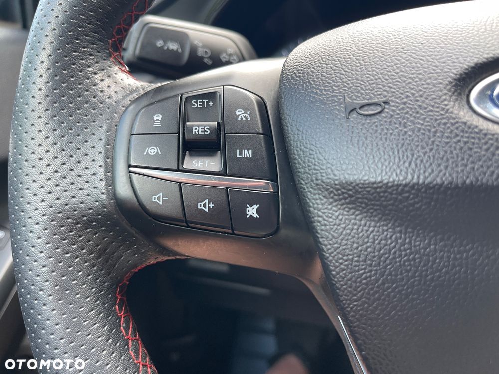 Ford Focus - 38