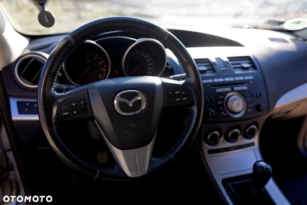 Mazda 3 1.6 16V Exclusive - 16