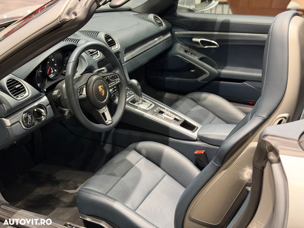 Porsche Boxster 718 PDK - 11