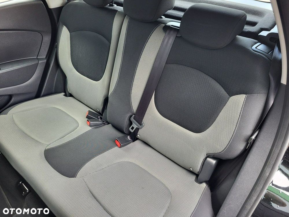 Renault Captur - 25