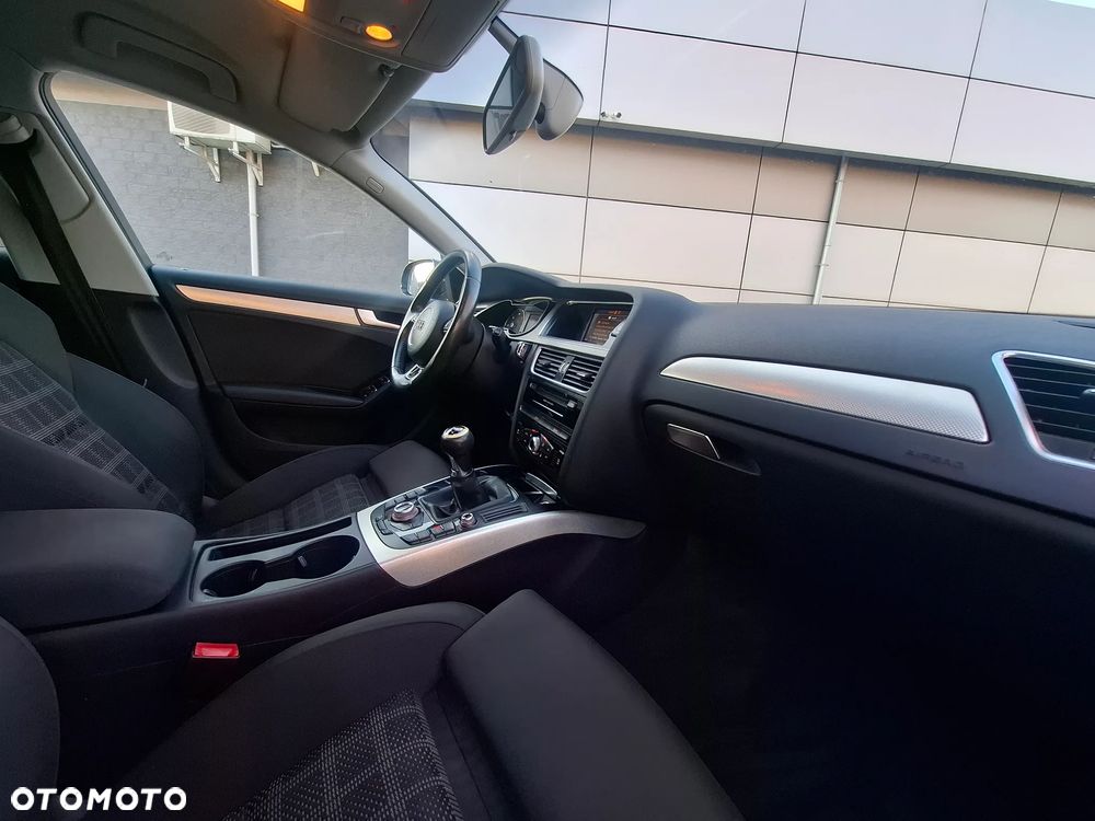 Audi A4 Avant 2.0 TDI DPF Ambition - 12