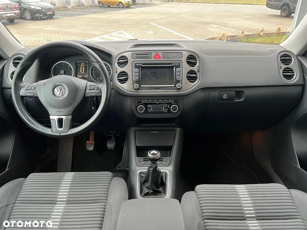 Volkswagen Tiguan - 14