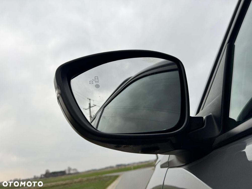 Peugeot 2008 BlueHDi 130 EAT8 Allure - 27