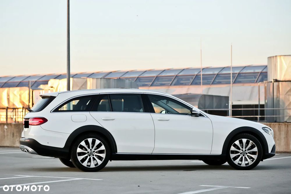 Mercedes-Benz Klasa E 220 d 4Matic All-Terrain 9G-TRONIC Avantgarde - 14