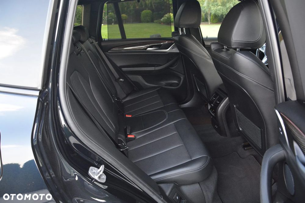 BMW X3 xDrive20d M Sport - 16