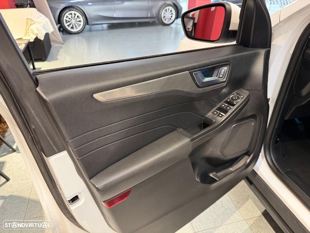 Ford Kuga 1.5 TDCi EcoBlue Titanium - 10