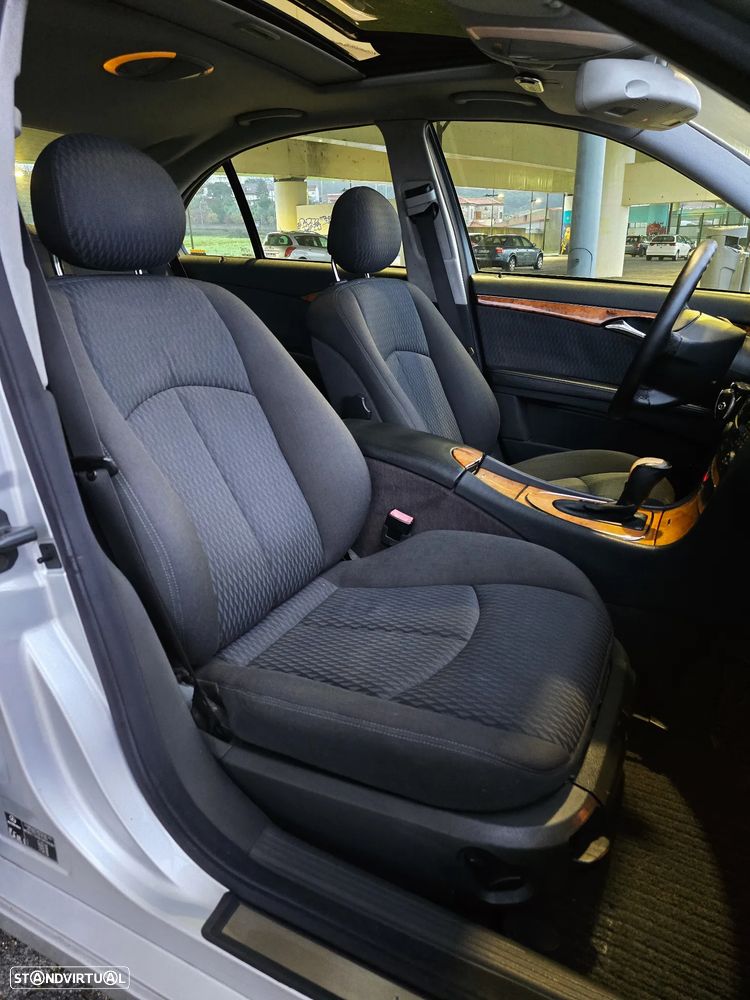 Mercedes-Benz E 220 CDI Auto Elegance - 7