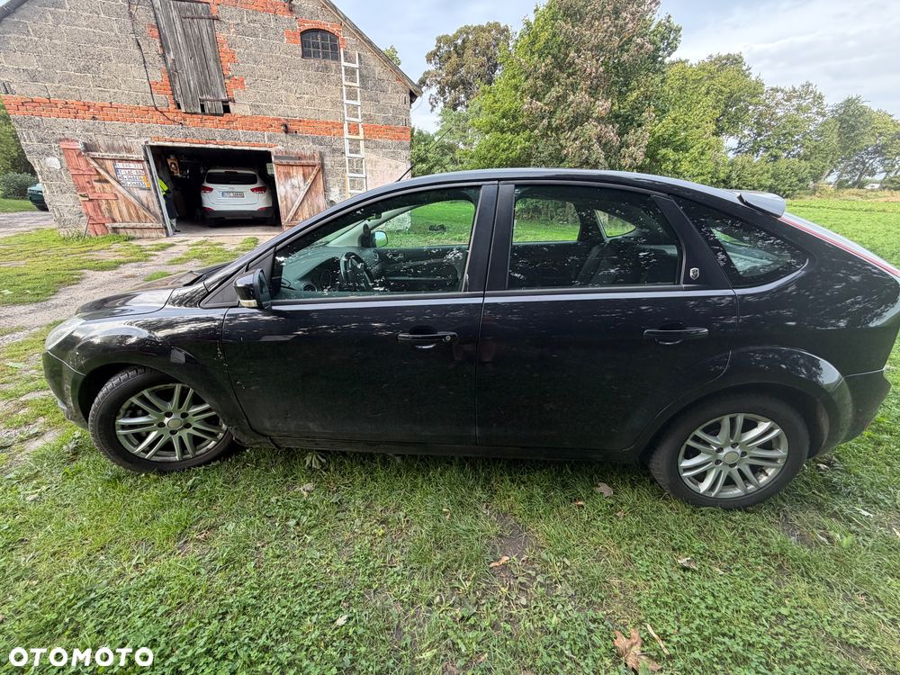 Ford Focus 2.0 TDCi Ghia - 4
