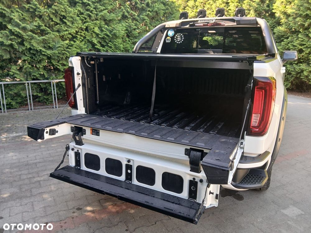 GMC Sierra - 10