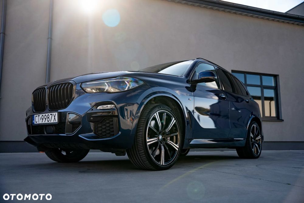 BMW X5 M50i - 2