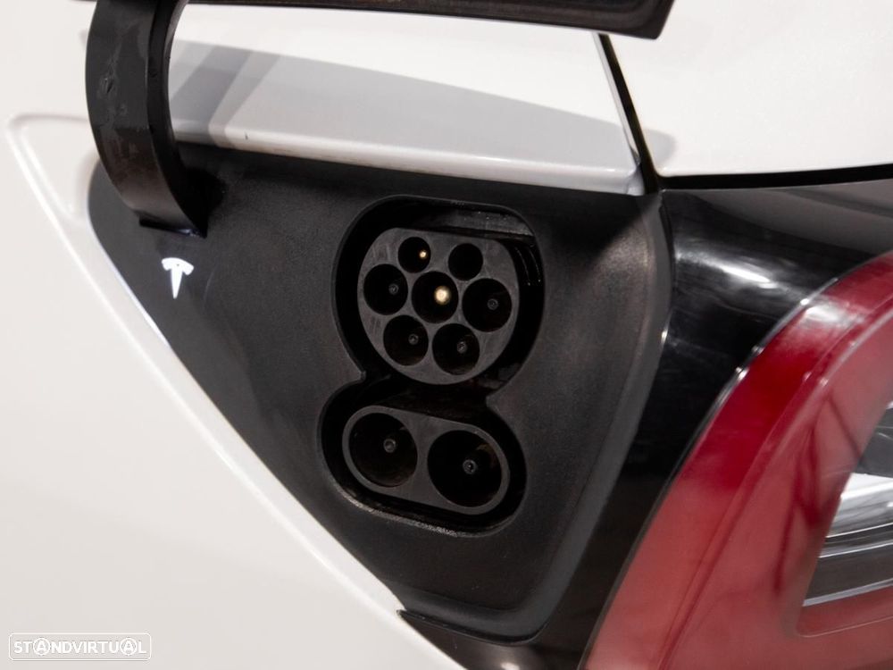 Tesla Model 3 Long-Range Dual Motor AWD - 14