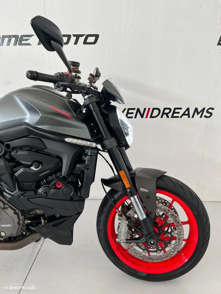 Ducati Monster 937 - 11