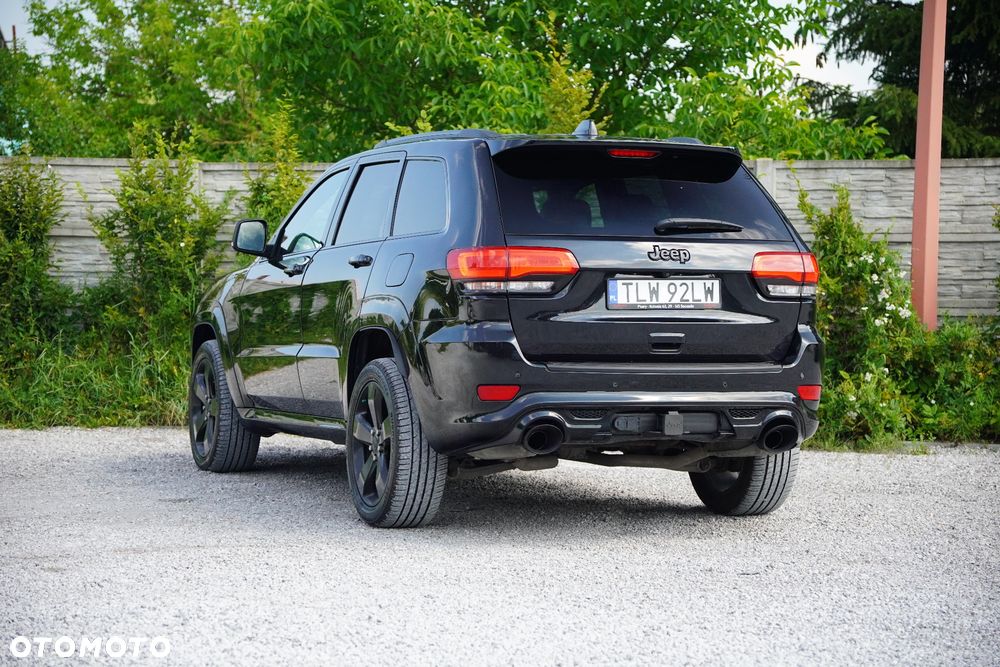 Jeep Grand Cherokee - 17