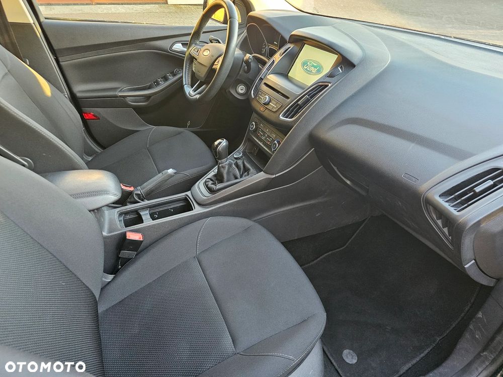 Ford Focus - 6