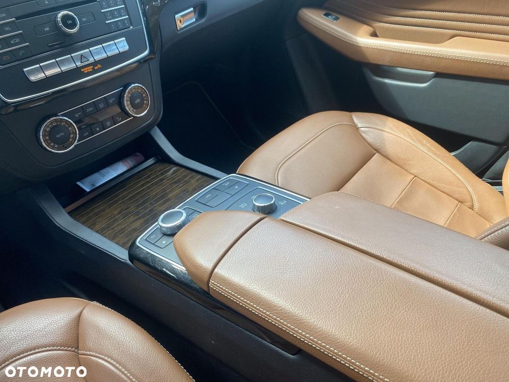 Mercedes-Benz GLE Coupe 400 4-Matic - 16