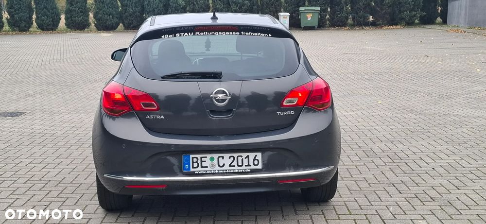 Opel Astra 1.4 Turbo Design Edition - 5