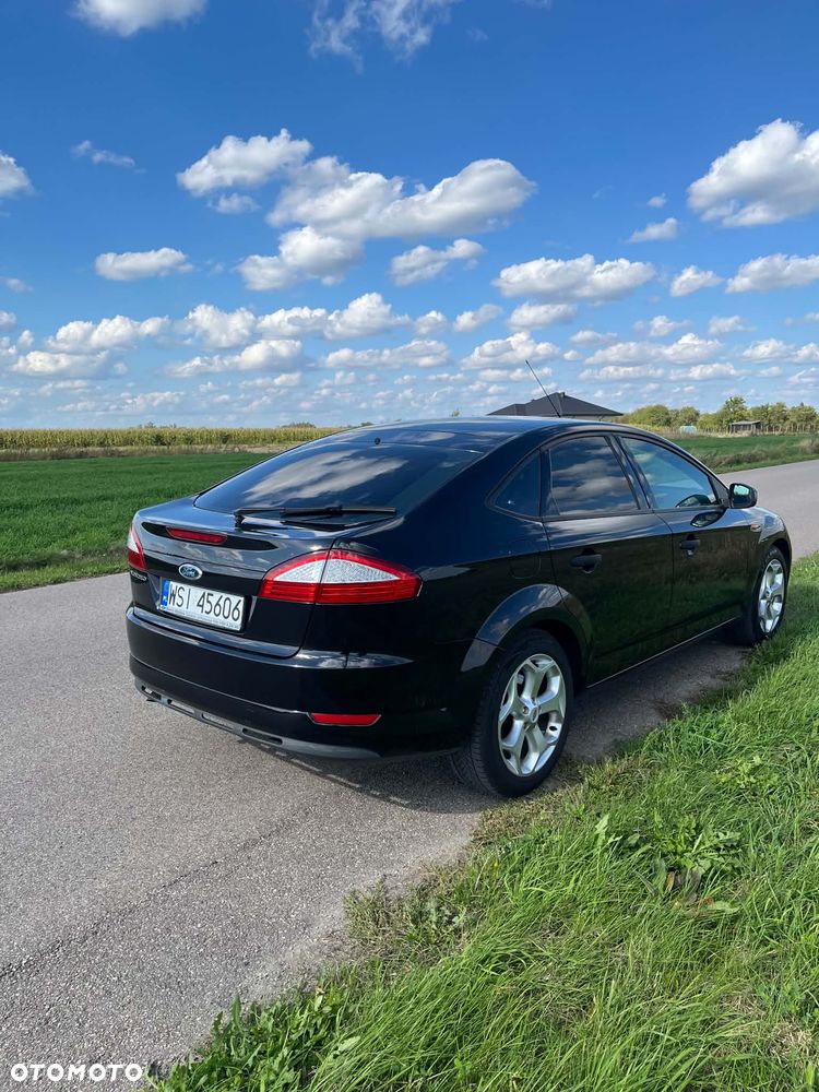 Ford Mondeo - 4