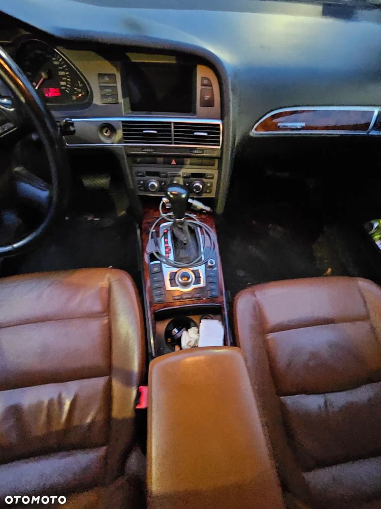 Audi A6 Avant - 7