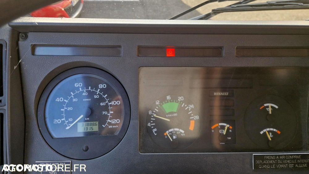 Renault M220 Midliner CNBOP - 8