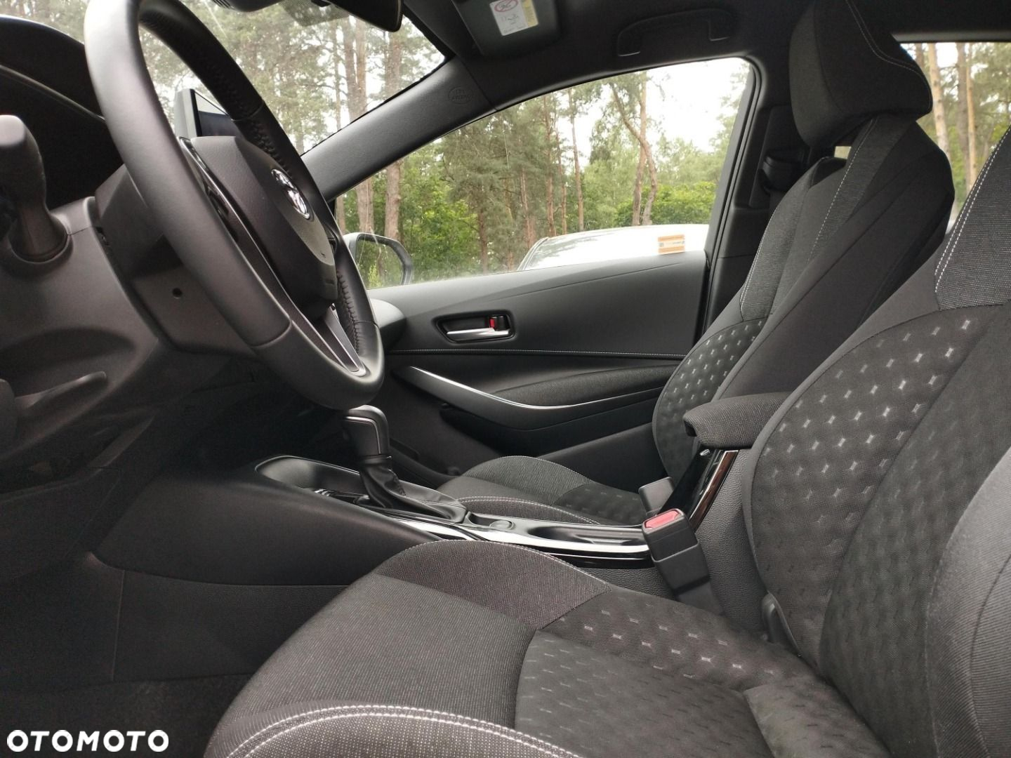 Toyota Corolla - 13