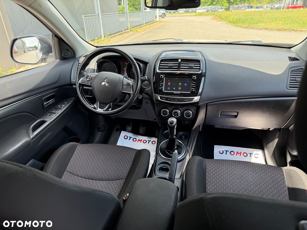 Mitsubishi ASX - 15