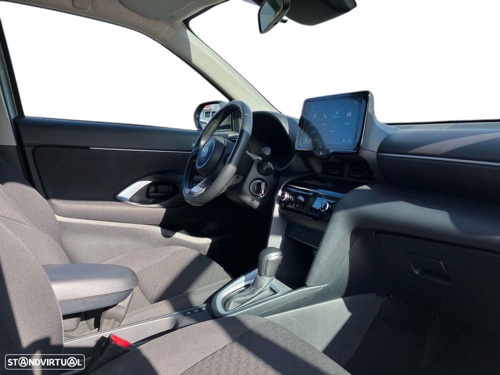 Toyota Yaris Cross 1.5 HDF Comfort Plus - 6
