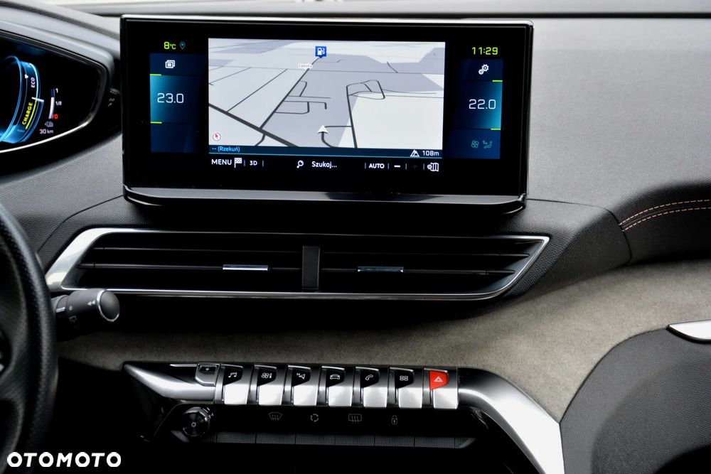 Peugeot 3008 Plug-In Hybrid4 300 e-EAT8 GT - 32