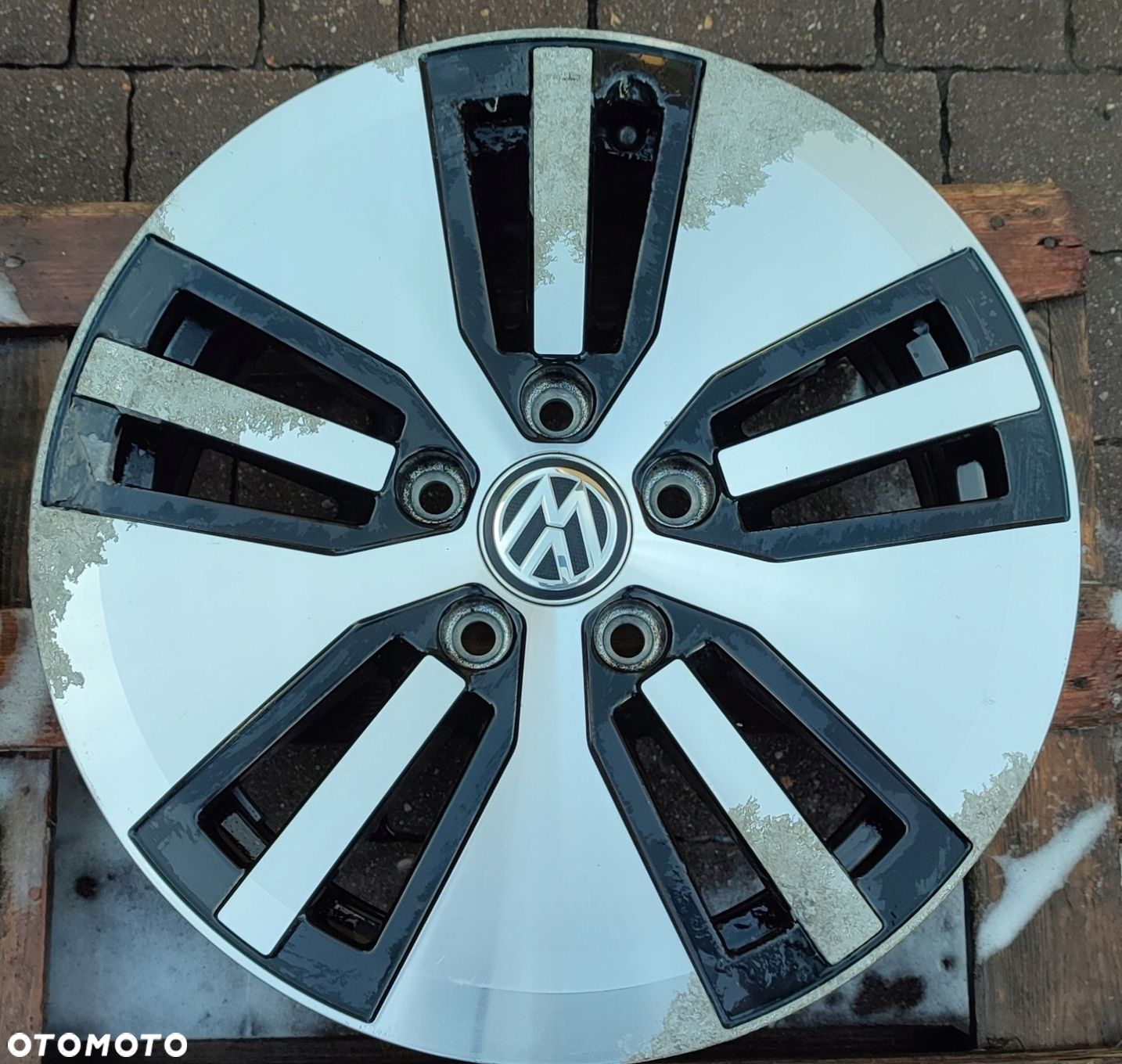 Felgi Aluminiowe Oryg. Vw Golf VII 16 Cali 5x112 6,5Jx16 Et46 Ø57,1mm - 4