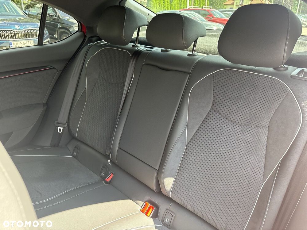 Skoda Superb 2.0 TDI SCR 4x4 Sportline DSG - 14