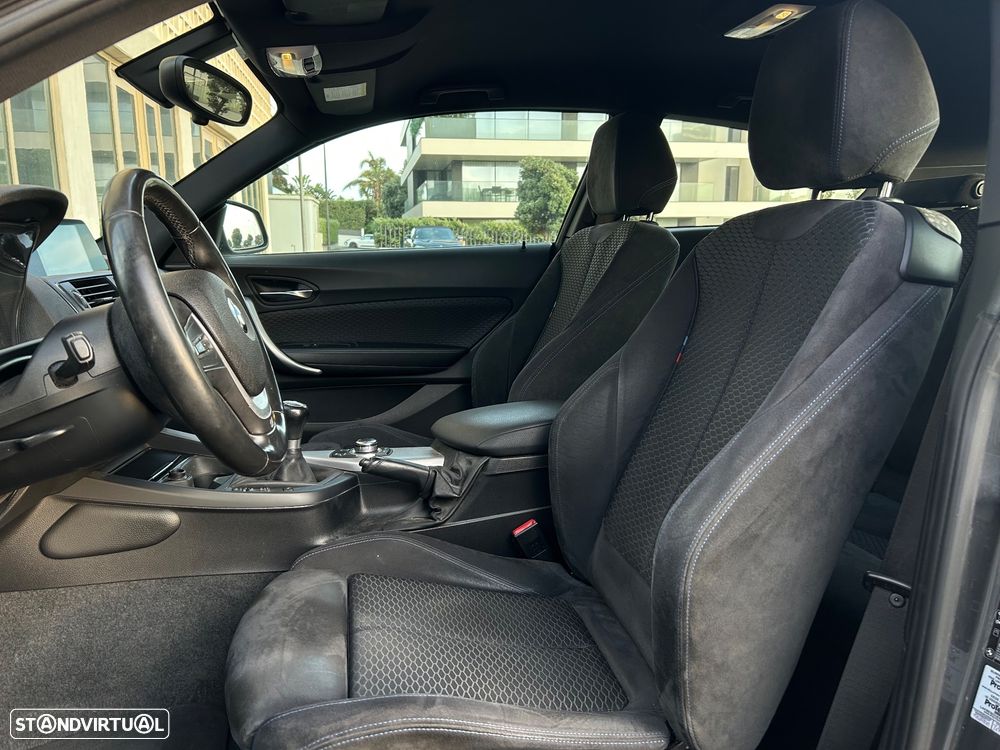 BMW 118 d Pack M - 22