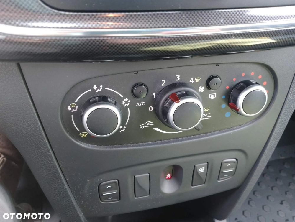 Dacia Logan 1.0 SCe Laureate - 18