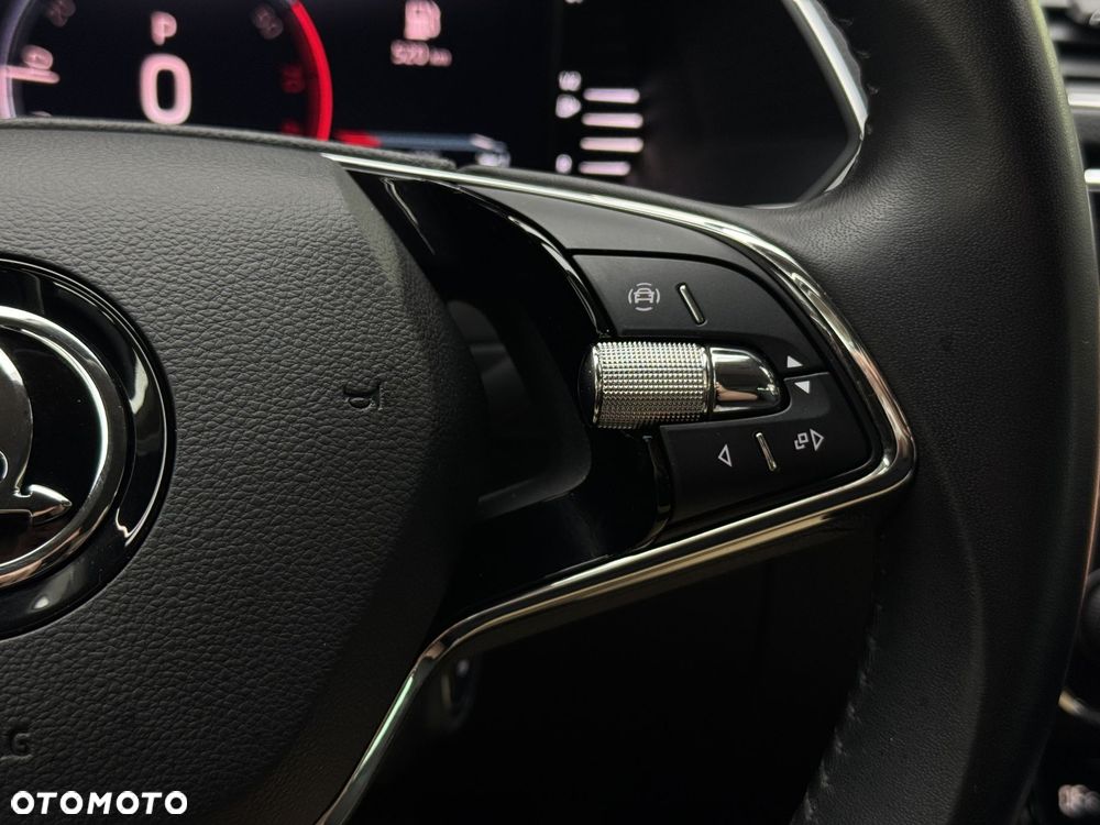 Skoda Superb 2.0 TSI Style DSG - 27