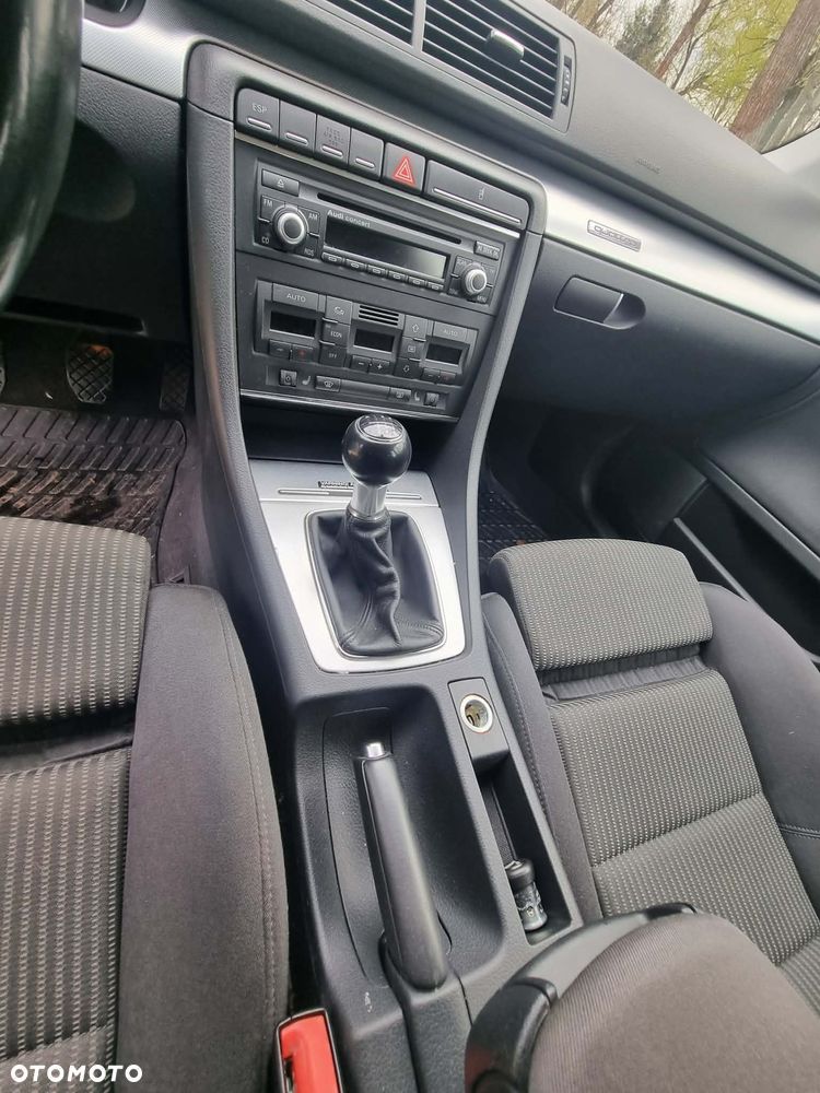 Audi A4 Avant 1.8 T quattro - 34