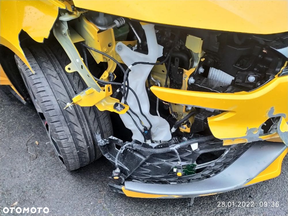 Renault Megane 1.8 TCe FAP R.S Trophy EDC - 9